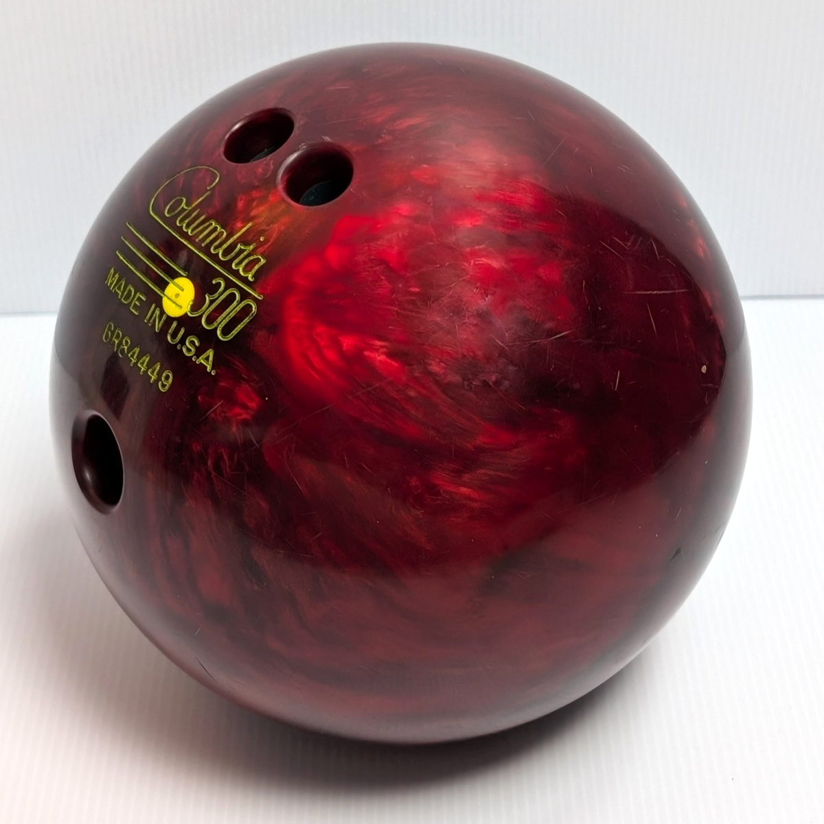 USEDレッドボール104球 Columbia 300 Yellow Dot Red Pearl Shadow Bowling Ball 15 Pounds | eBay
