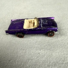 VTG Hot Wheels Redline Classic 57 T-Bird 1968 Purple Diecast Car White Interior
