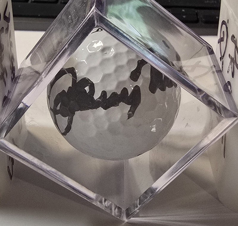 Callaway Golf Ball used and Signed by Johnny Miller