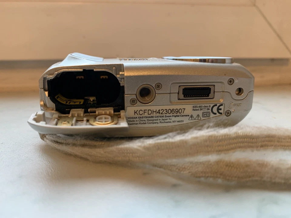 Kodak Easyshare CX7330 3.1MP 3fach Zoom Digitalkamera Vintage Look - GETESTET! - Bild 4 von 4