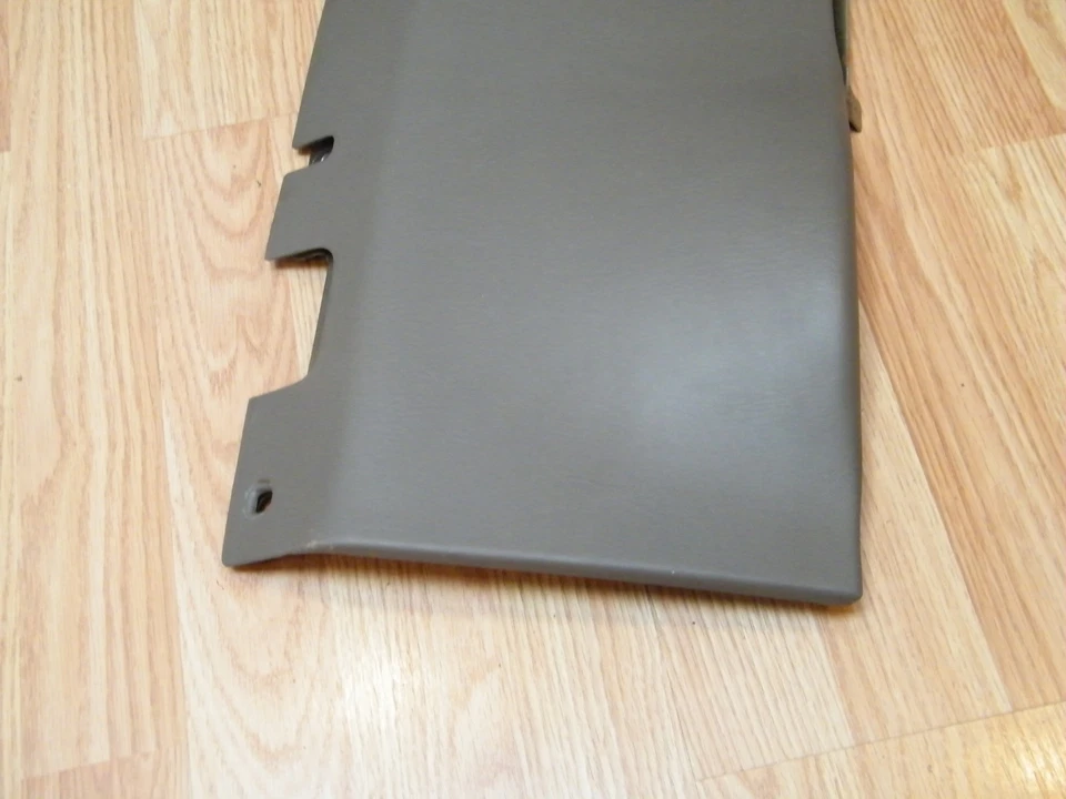 2000 FORD WINDSTAR 3.8L OEM UNDER STEERING COLUMN TRIM PANEL BROWN COLOR - Image 4 of 4