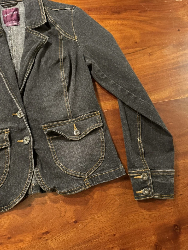 Chaqueta vaquera Gloria Vanderbilt negra de 2 botones para mujer con bolsillos talla pequeña Foto 3 de 4