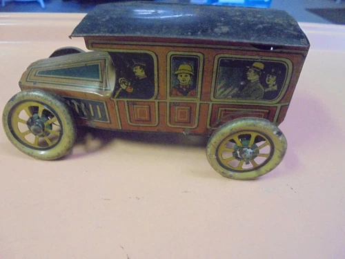 Vintage Chein tin windup car limousine