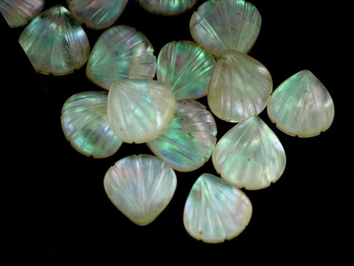 Natural Doublet Rainbow Loose Gemstone Fire MOP Shell Carving  For Pendant Charm