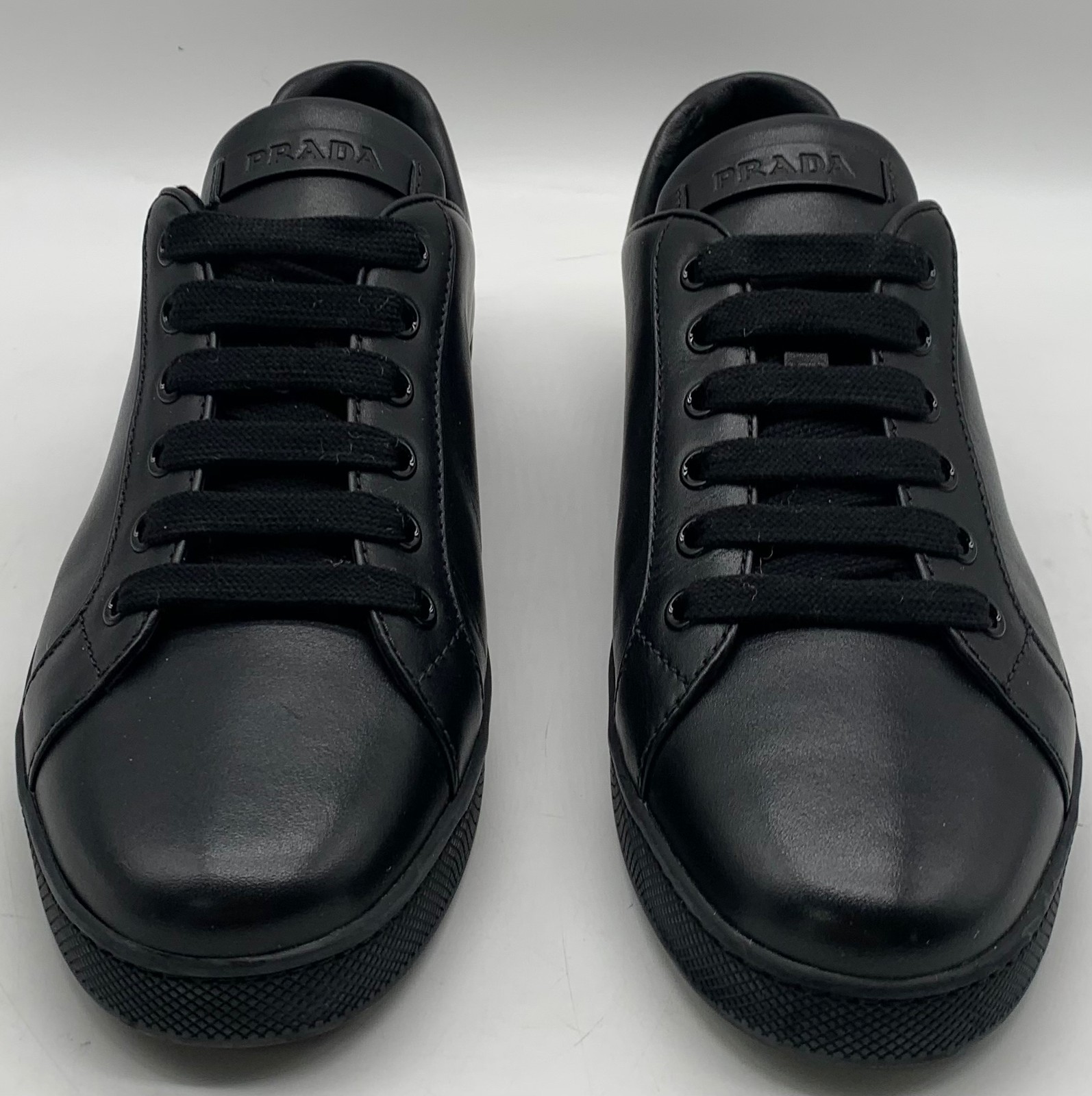 Prada Womens Leather Lace Up Low Top Sneakers in Black sz 40 thumbnail 2