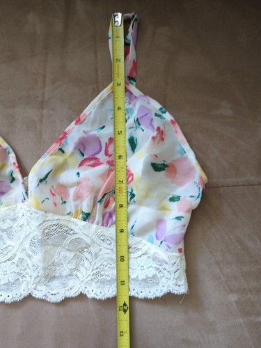 NWT Victoria's Secret Floral Lace Vintage Gold Tag Bralette Bra Size Medium - Picture 16 of 18