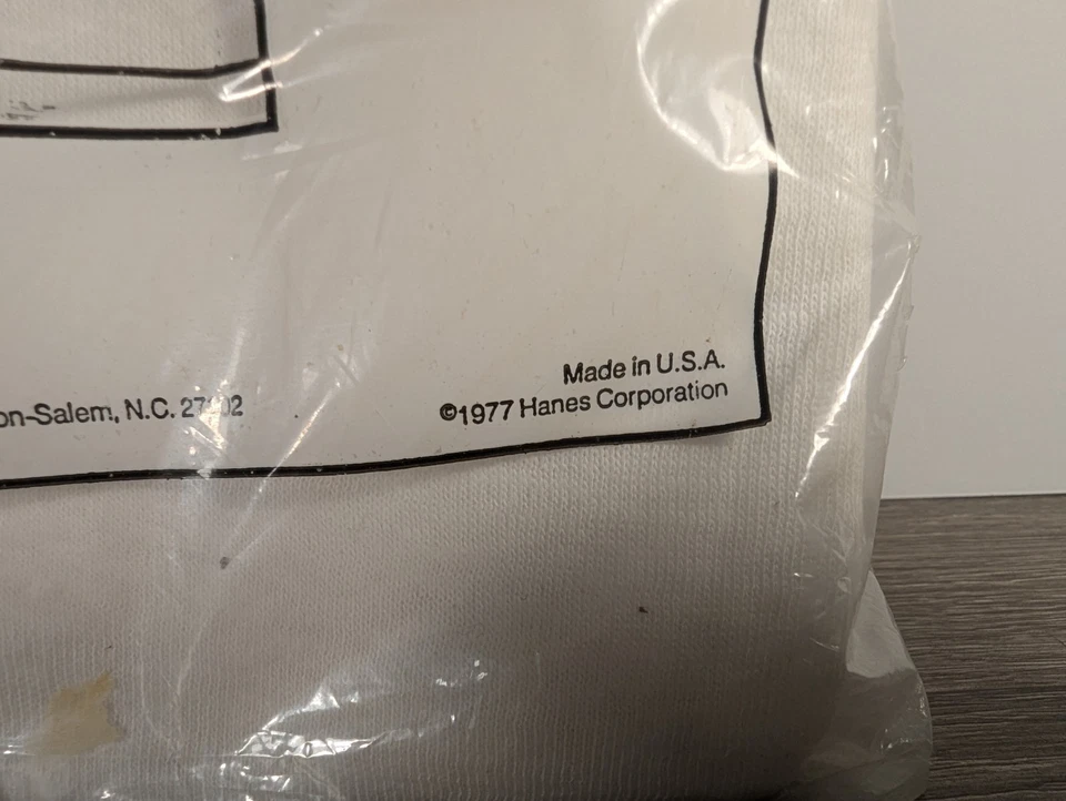 De Colección Años 70 Hanes Camisetas Blancas Para Hombre GRANDES Paquete de 3 Puntada Única Nuevo de Lote Antiguo Foto 3 de 4