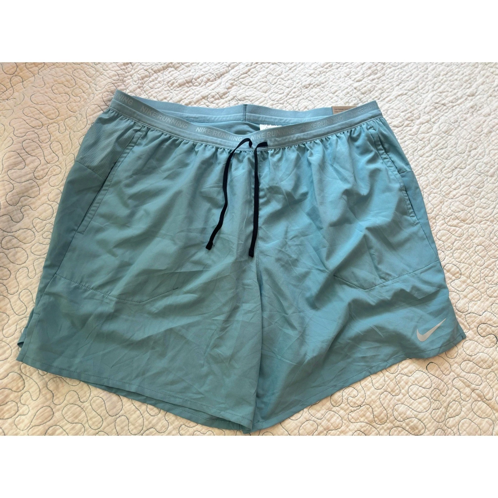 Nike Stride Mens 7 Inch Running Shorts Size XXL