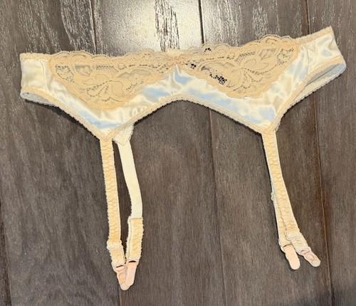 Vtg Christian Dior Intimates Silk Garter Belt Medium Lace