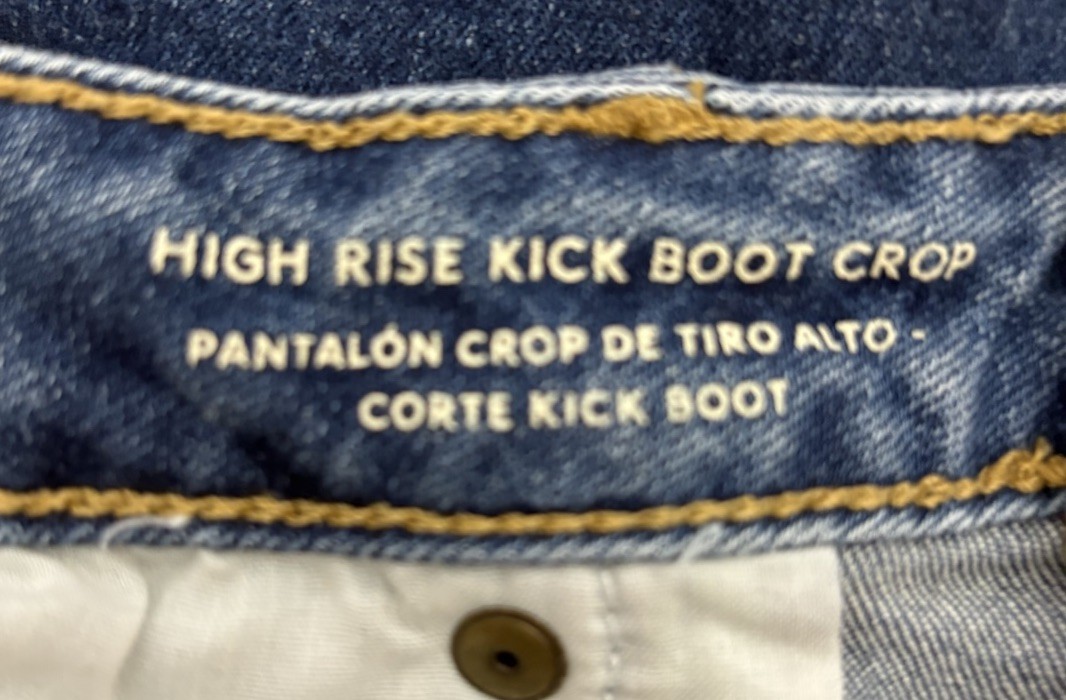 Universal Thread Jeans Patchwork 14 Frayed Kick B… - image 8