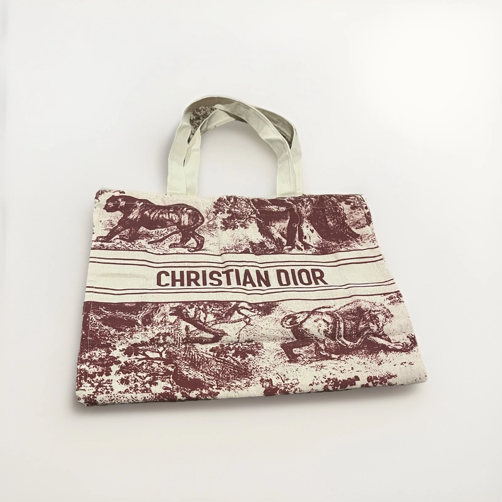 Sac fourre tout rouge Christian Dior Riviera nouveauté paille