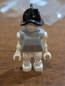 Lego Indiana Jones Skeleton Minifigure gen021 Pearly Armor Evil Skull 7196