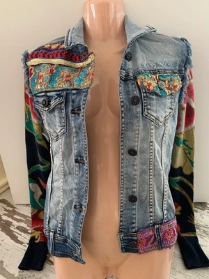 Desigual 97% Baumwolle Jacke S 36 Oberweite 45 Länge 57 TOP Zustand… - Bild 1 von 4