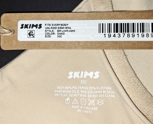 💕NUEVO CON ETIQUETAS SKIMS Se adapta a todos sin forro Demi Bra Nude SAND 30C - Imagen 3 de 9