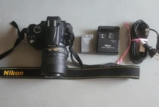 Nikon D5000 12.3MP DSLR Camera w/ AF-S DX NIKKOR 18-55mm 3.5-5.6G VR Lens