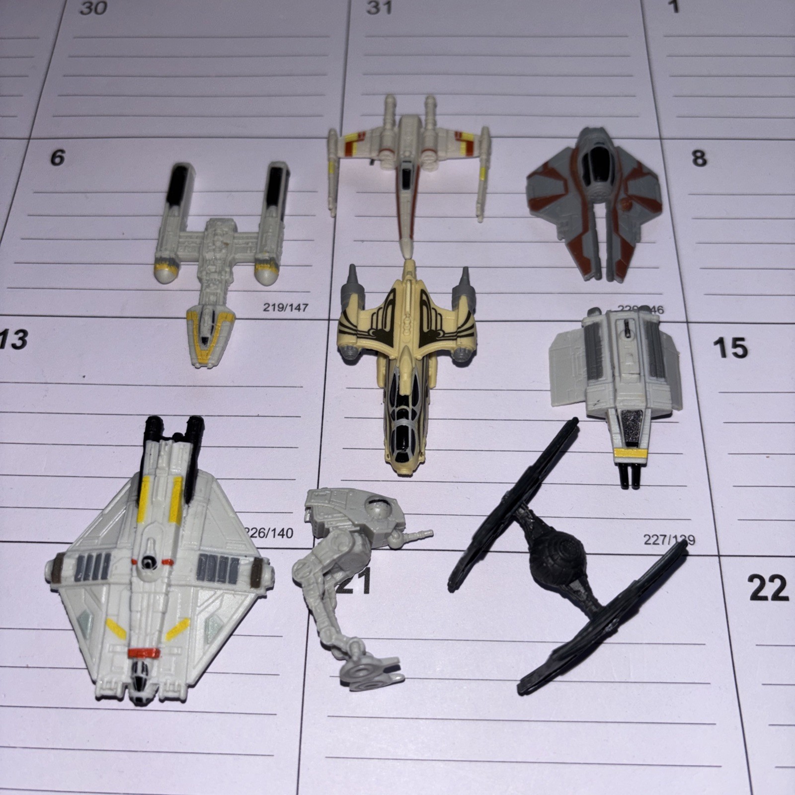 Models Plastic (pvc)) Lot Of 8