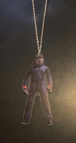 Horror movie character pendant necklace large size on chain halloween - 第 1/19 張圖片