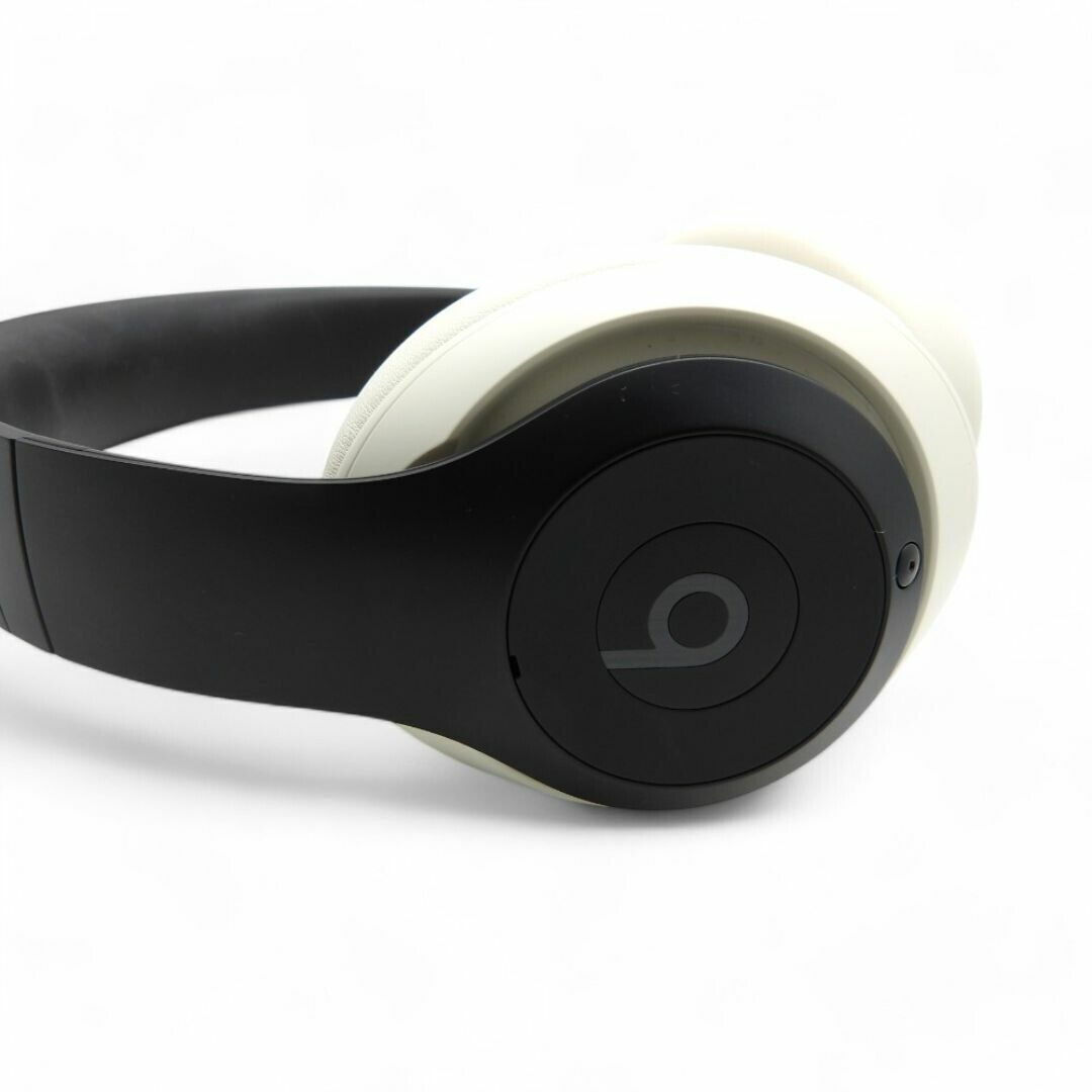 Stussy x Beats Studio Pro Wireless Headphone Black, item F/J Stussy x Beats Studio Pro Wireless Headphone Black, item F/J