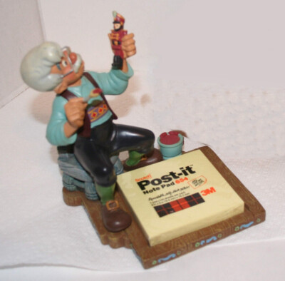 Vintage Pinocchio  Geppetto MEMO HOLDER with Notepad Disney Desk Set - 22096
