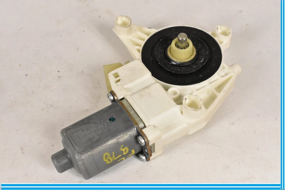 06-12 Mercedes W164 ML63 AMG R550 Front Left Side Window Regulator Motor OEM - Image 3 of 4