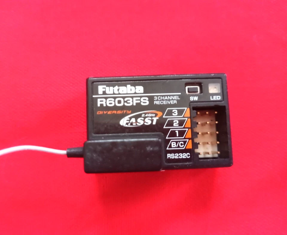 Futaba R603FS 3-Channel Telemetry Receiver FASST 3PM 3VCS 3PK 3PM 4PK 4PKS - Image 2 of 4