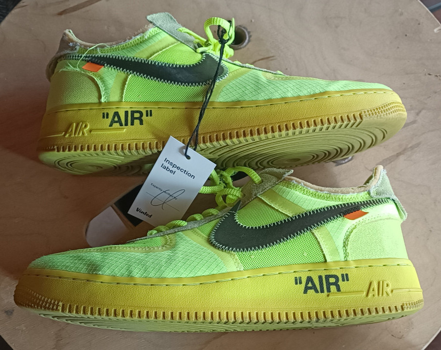 2018 Off-White x Air Force 1 Low 'Volt' 44.5 US 10.5 UK9.5 AO4606-700