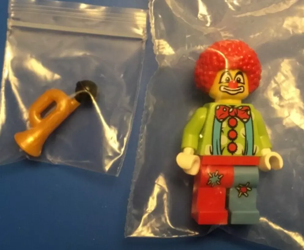 100% Lego Series 1 CMF Circus Great Condition! Red Fro trumpet | eBay