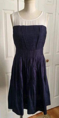 OFF WHITE Abito Ann Taylor LOFT plissettato colorblock taglia 2 cotone blu navy e bianco sporco