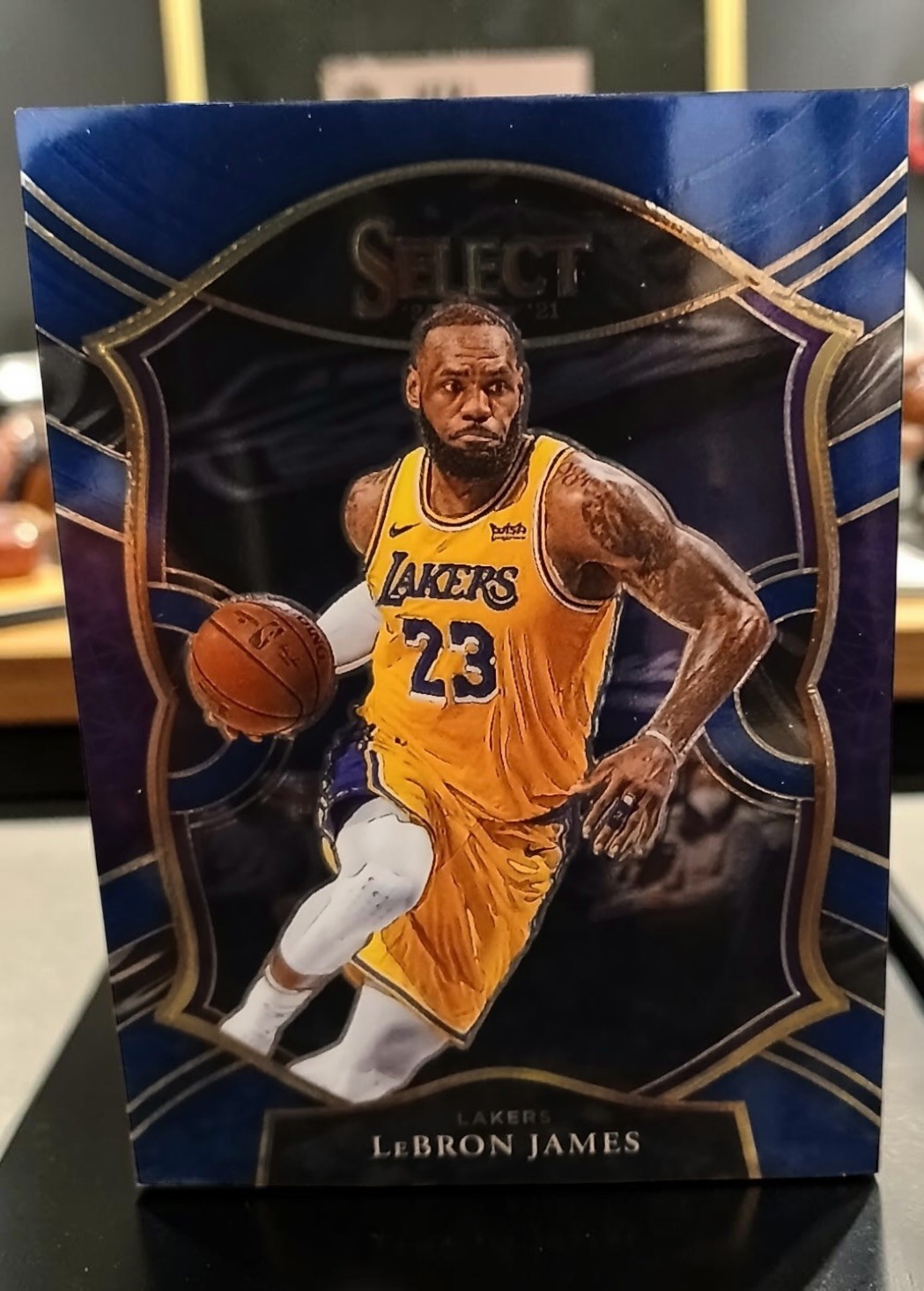 2020-21 Panini Select - Concourse LeBron James #23 Blue Prizm