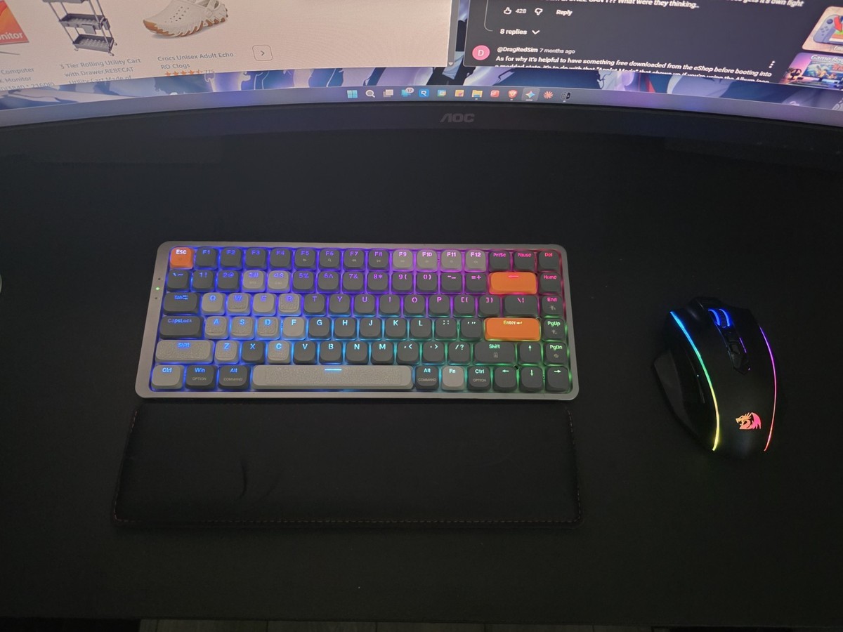 Redragon Wireless Gaming Bundle: Azure K625 Keyboard + M686 Redragon Wireless Gaming Bundle: Azure K625 Keyboard + M686