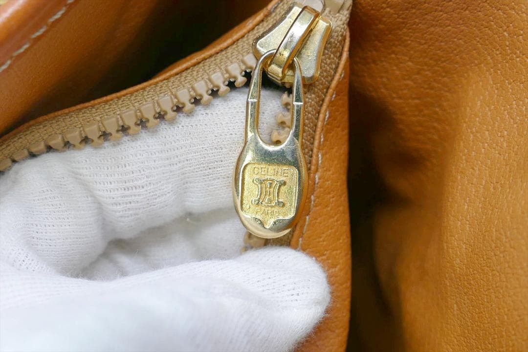 3375 Good Condition Celine Macadam Pattern Tote B… - image 10