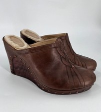 Vtg Y2k Ugg Abigail Sheepskin Leather Studded Wedge Mule Clogs Brown 9 40 Retro
