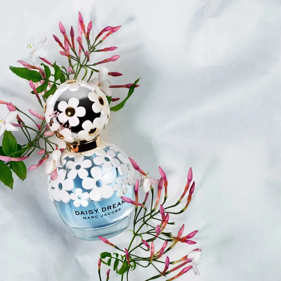 EAU DE TOILETTE POUR FEMME " MARC JACOBS DAISY DREAM" 50 ML NEUF SOUS BLISTER - Photo 2/4