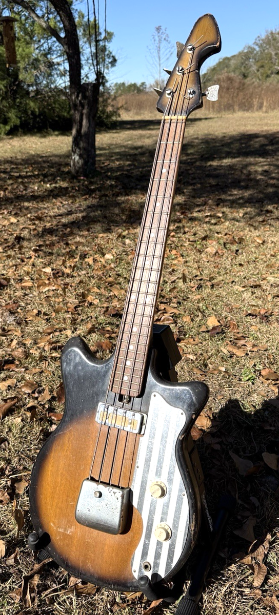 TEISCO BS-101 テスコ　ビザール　JAPAN 日本　ショートスケール Teisco Bs-101 Bizarre Bass Japan Vintage Necrypto Key for sale