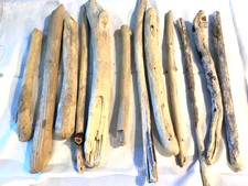 700 gr drewno dryfujące. Umyte i suszone.