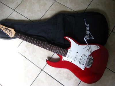 Ibanez Gio GRX40 Red Candy Guitar with Bag