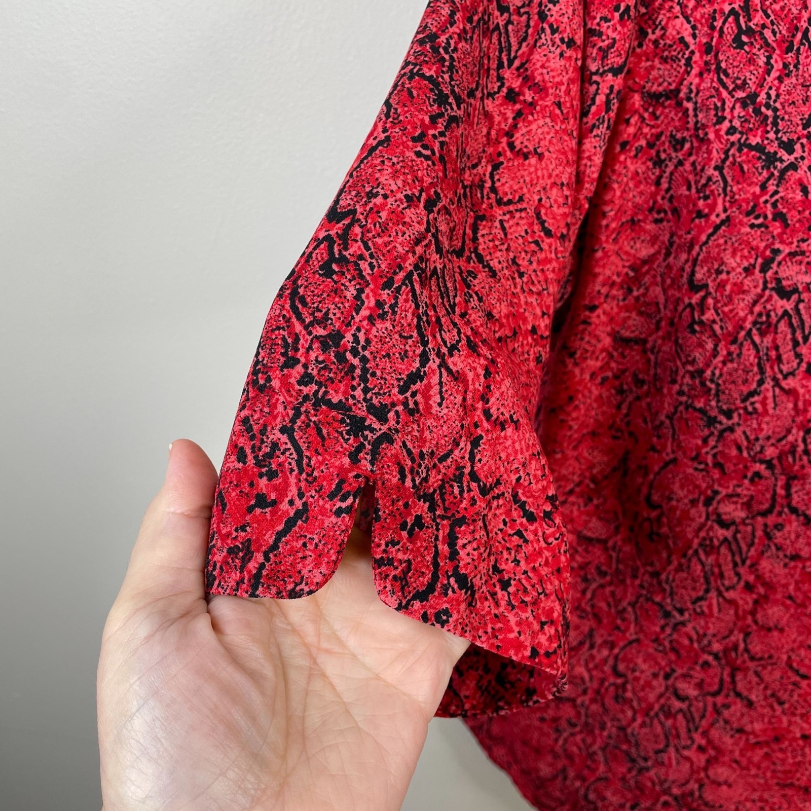 Vintage Python Button Tunic Top Womens 18 Red Sna… - image 5