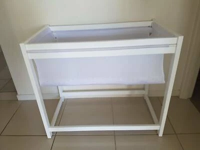 tasman essentials rascali bassinet