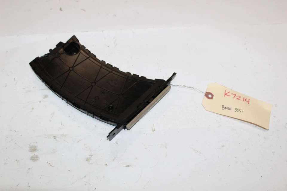 BMW E90 335i 2007-2011 montaje portavasos delantero izquierdo lado del conductor K7214 Foto 2 de 4