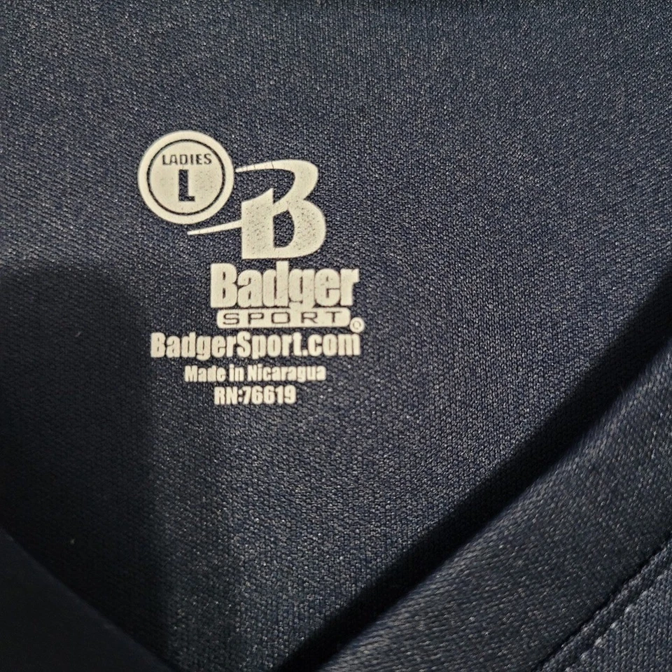 Camiseta deportiva Badger Sport para dama con cuello en V que absorbe la humedad azul marino L informal Foto 3 de 4