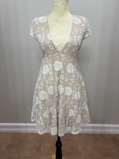 Forever 21 Medium Floral Lace Dress Fit & Flare Ivory Lace Coquette Low Cut