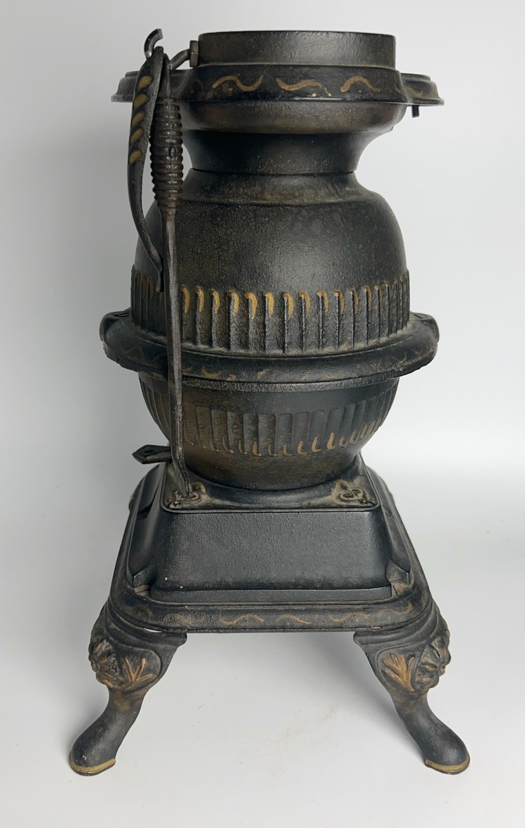 Antique miniature cast iron Spark potbelly stove Grey Iron Casting co Mt.  Joy PA | eBay