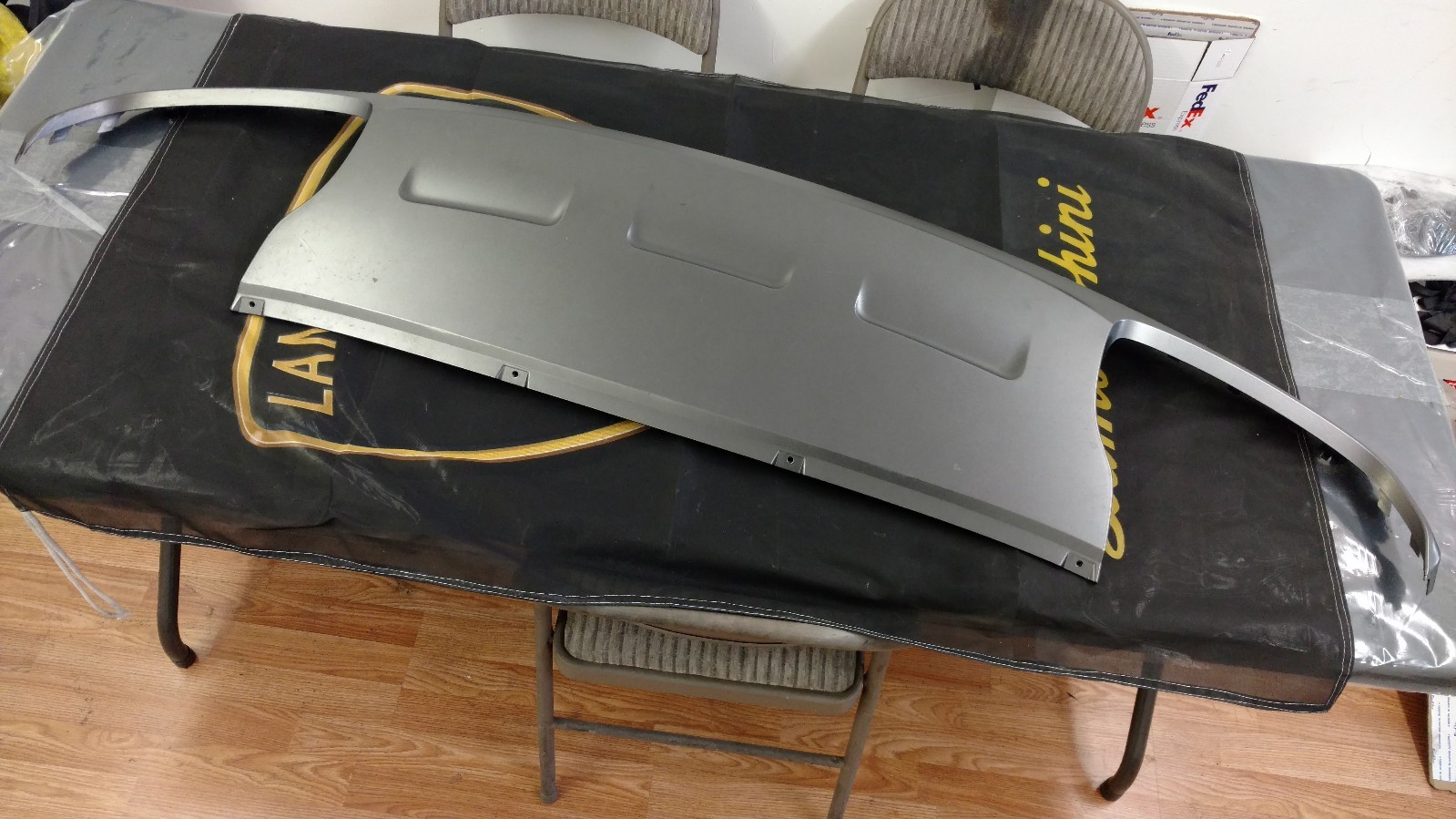 BENTLEY BENTAYGA REAR BUMPER DIFFUSER OEM 36A853653