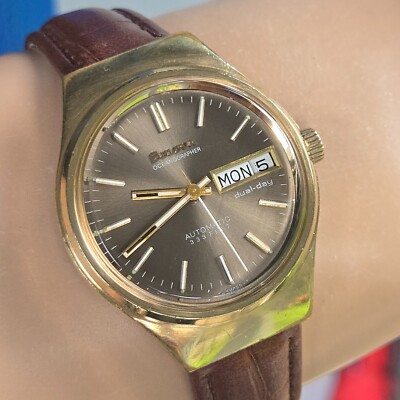 Vintage BULOVA OCEANOGRAPHER 333 FEET men's automatic watch DAY/DATE swiss 1978