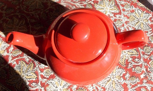 THEIERE SEULE EN CERAMIQUE ROUGE UNIE - Picture 4 of 4