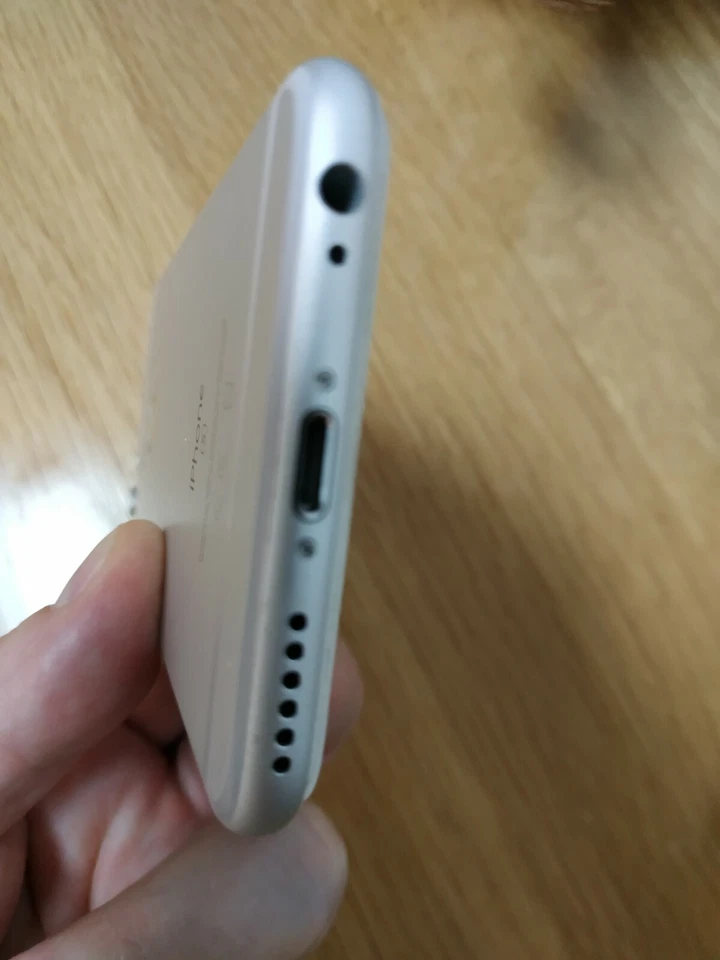 Apple iPhone 6s · 32GB, foto 2 de 5