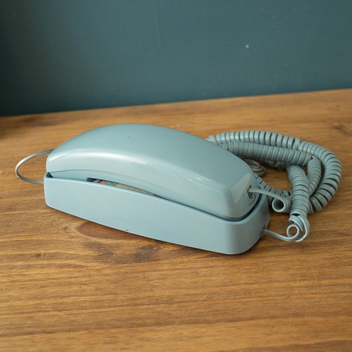 Vtg AT&T Trimline 210 Touch Tone Push Button Corded Phone Powder Blue