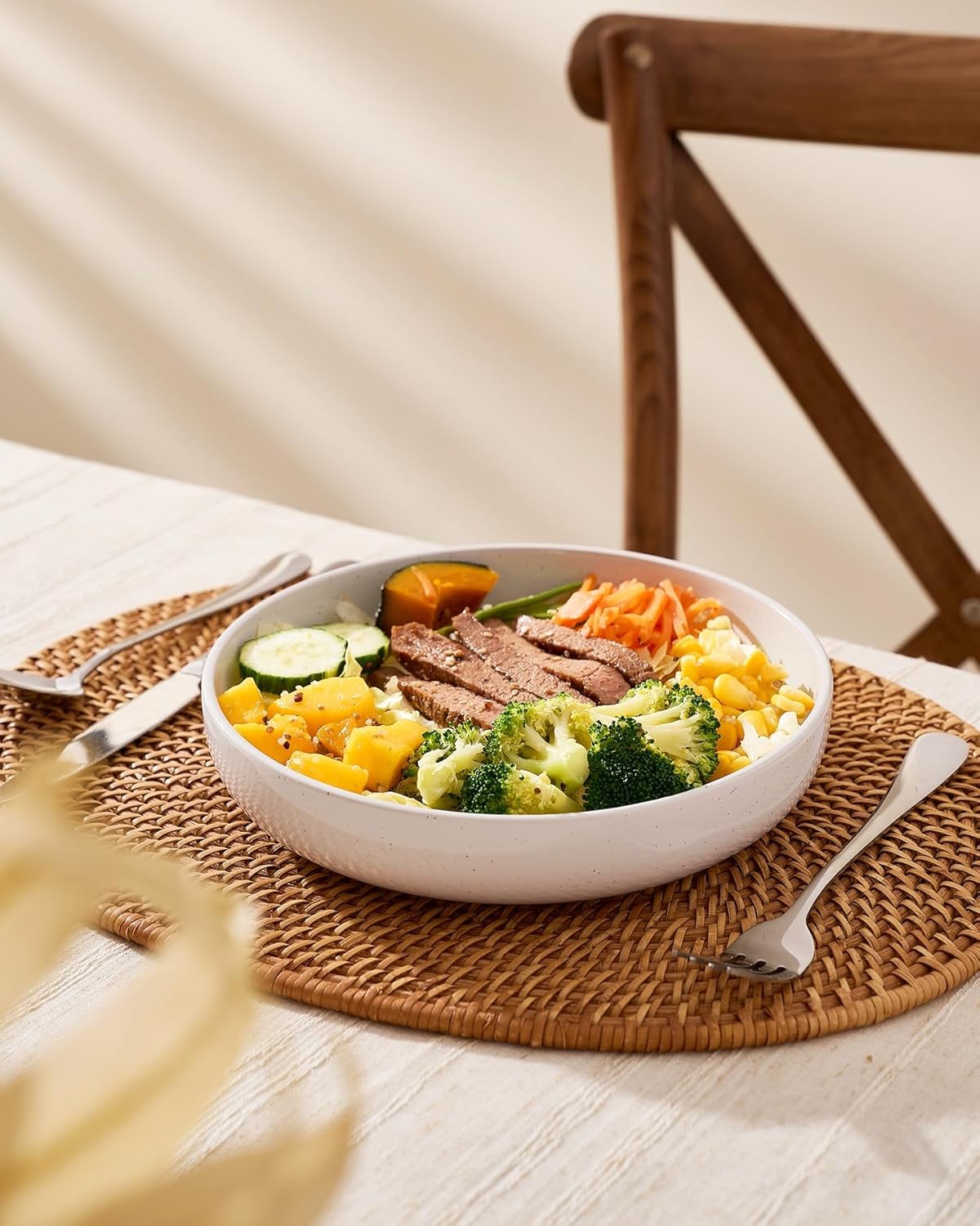 famiware Milkyway 33 oz Bowl Set, Pasta Bowls Set of 4, Salad 4 pcs, White 