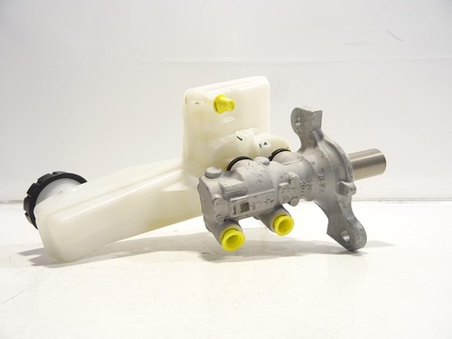 HOOFDREMCILINDER Peugeot 2008 (UD/UK/UR/US/UX) 1643581380 #115686895 - Afbeelding 3 van 7