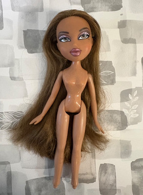 2001 original cool bratz Yasmin doll used
